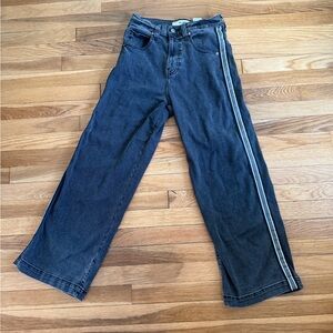 Hollister Black Relaxed Jeans with Classic Fit